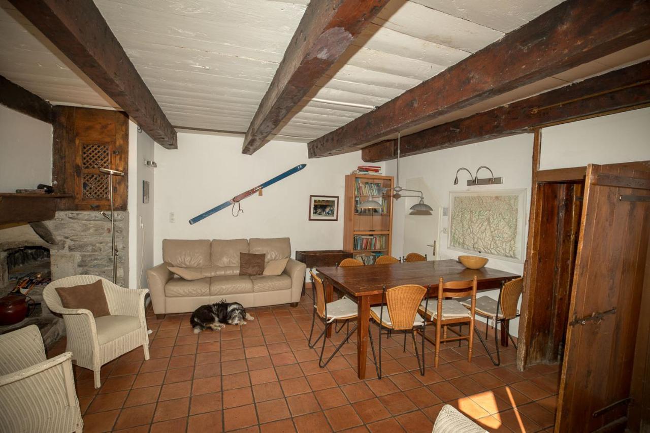 Comfortable Farm House Petit Barzun, In The Parc National Pyrenees Barèges Exteriör bild
